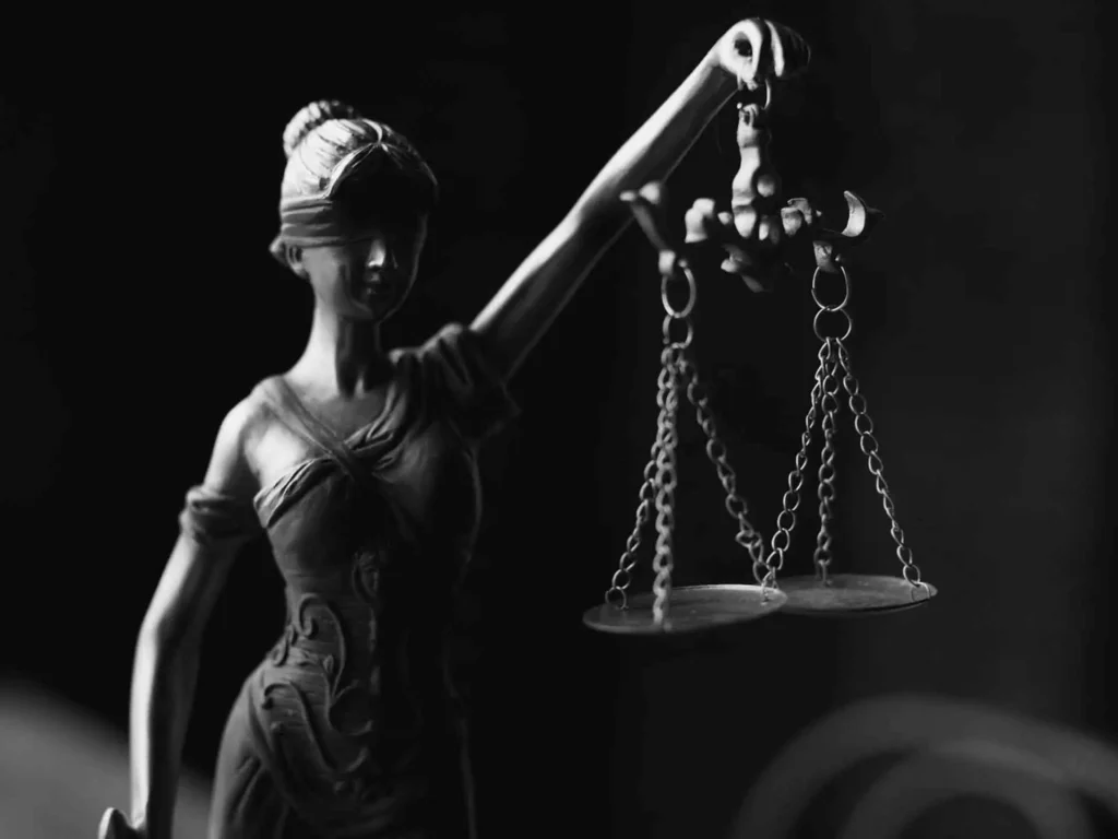 Lady Justice statue symbolizing AI in legal ethics