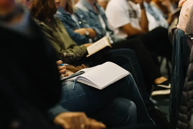 Practical AI Training for Real Workplace Adoption